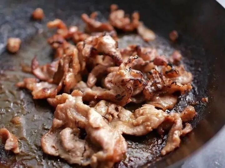 豚こま肉を炒めても「硬くならない」!本当に簡単な方法。今すぐやってみてー!!