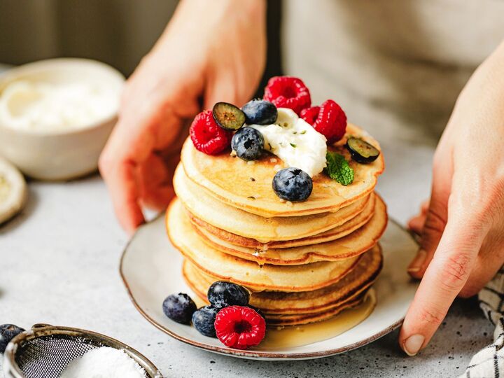 「ホットケーキ」と「パンケーキ」の違い、正しく言えたら天才!