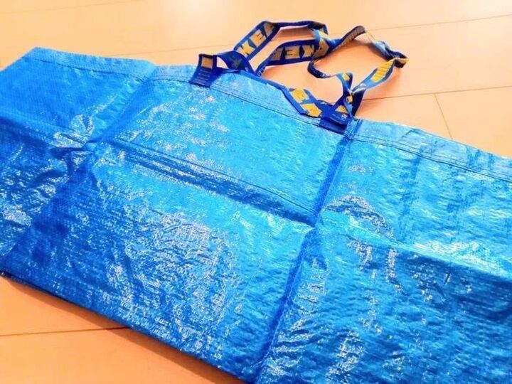 眠らせてない?IKEAのブルーバッグの【意外な使い回し術】袋以外の使い道も♪