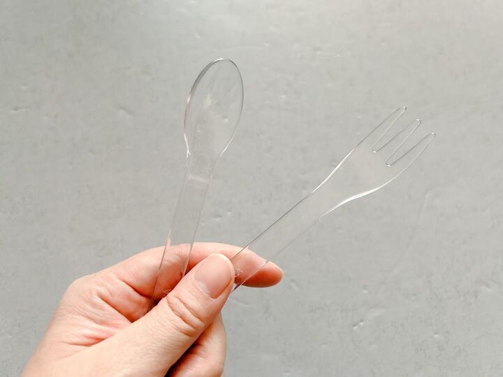 【ダイソー】パーティー好きが爆買いの予感…発明級の透明カトラリーがいい仕事してくれます!