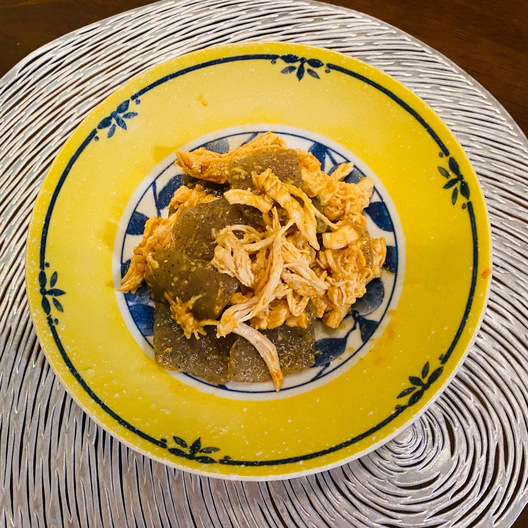 蒸し鶏とこんにゃくの甘辛味噌和え