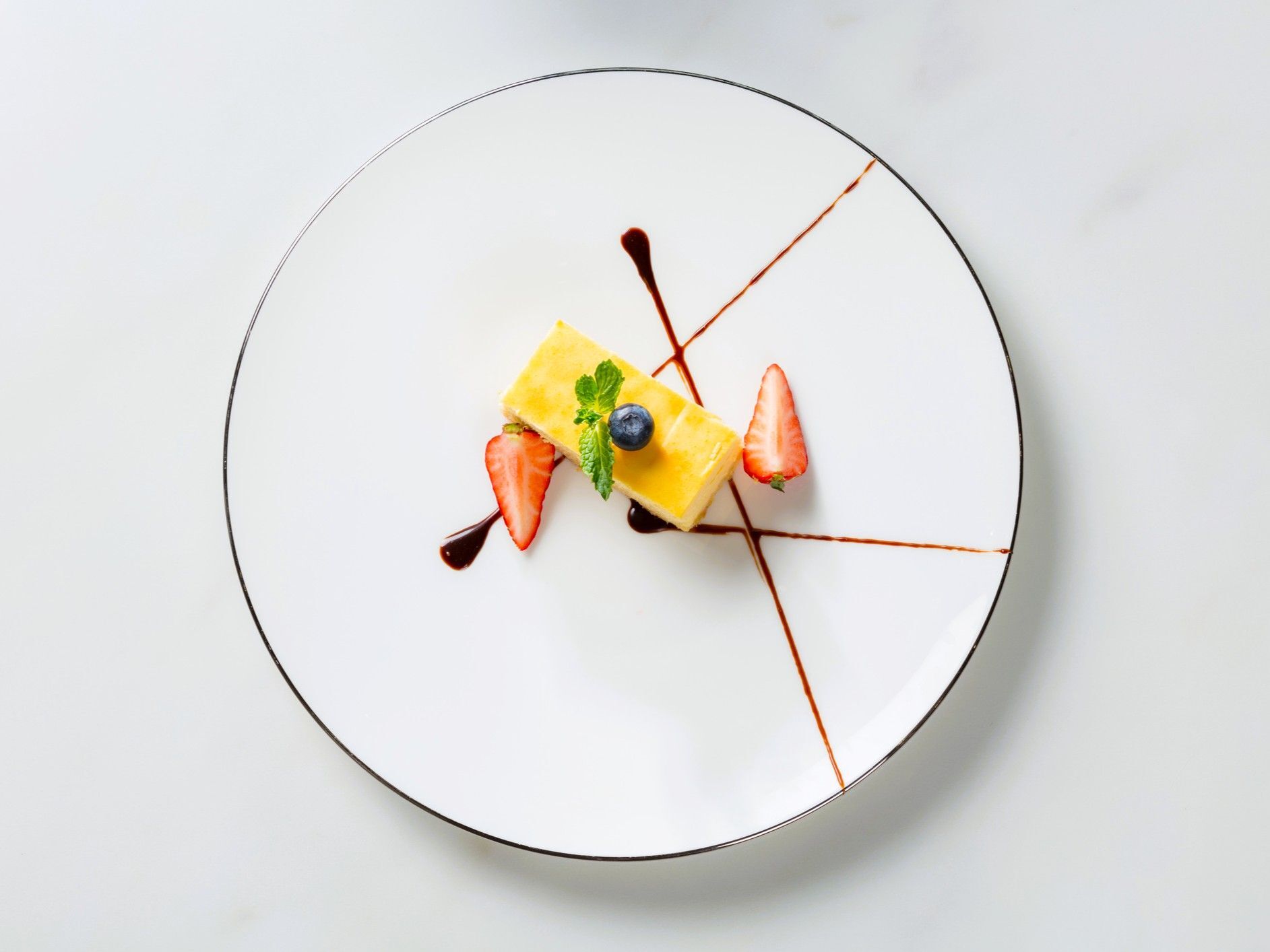ケーキの盛り付けを可愛く！簡単なのにオシャレな〈デザートプレート〉の作り方10選｜暮 …