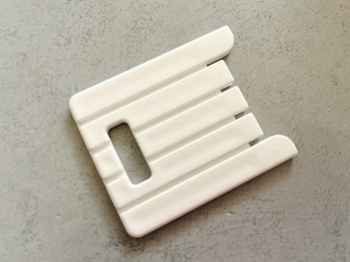 【セリア】ぎゅっと握ってあら便利♡定番品が劇的進化で人気商品の予感!