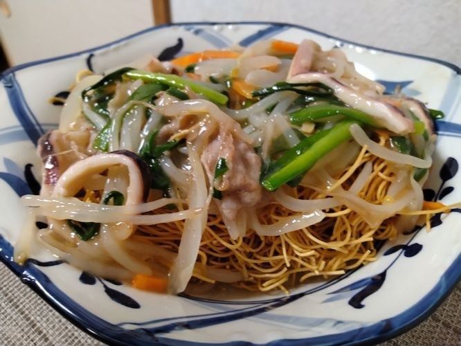 中華あんをのせてできあがり