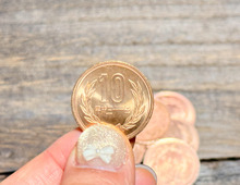 え、そんなことにも！？10円玉が家じゅうで予想外の大活躍。暮らしの“困った”に役立ちます！