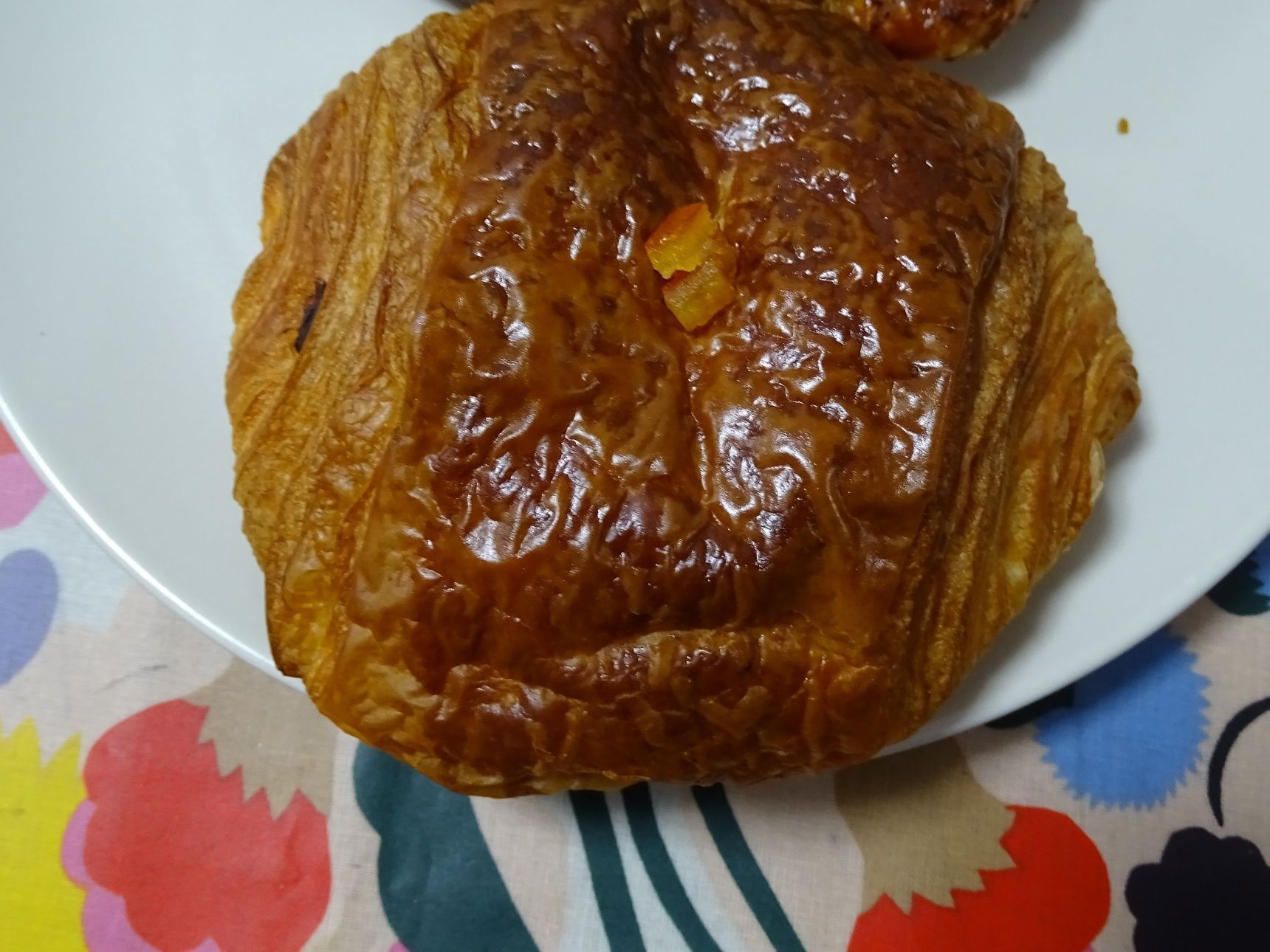 Pain au chocolat w/Orange