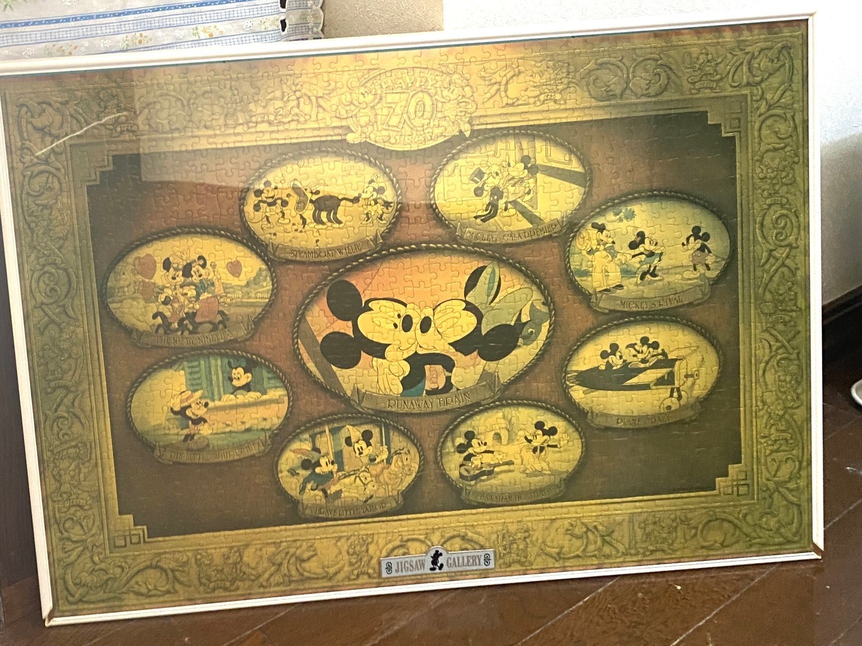 子どものために作ったミッキーマウスの巨大パズル