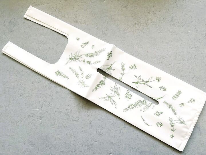 【ダイソー】穴が空いたビニール袋?これ一体なーんだ!買い物用でもゴミ捨て用でもなく…実はキッチンで大活躍でした♪