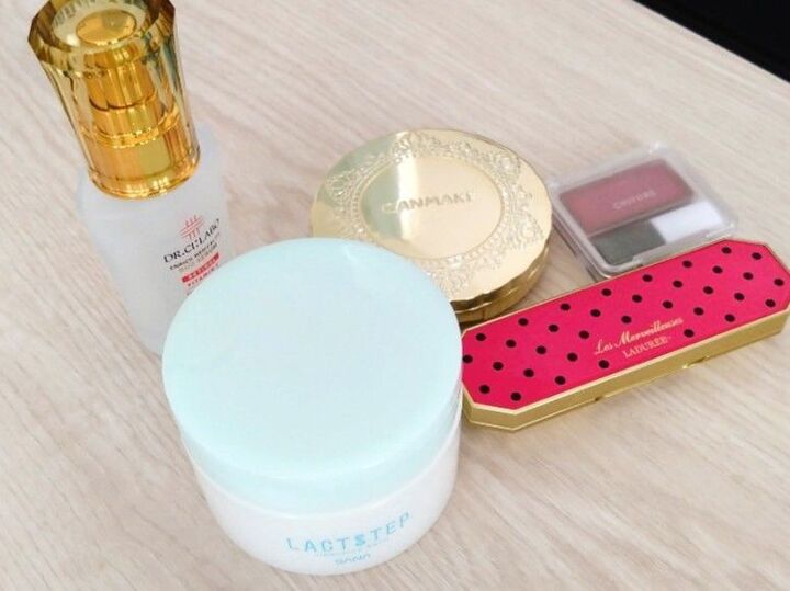 意外な使い道が神すぎる!「コスメやスキンケアの空き容器」が大活躍!