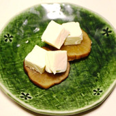 大好きすぎる！いぶりがっことクリームチーズが相性100％(^^)
