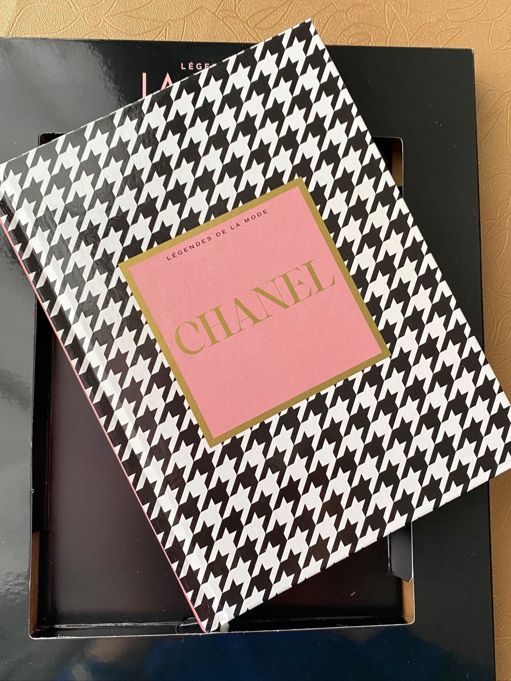 ワンコイン以下で「CHANEL」が楽しめる！