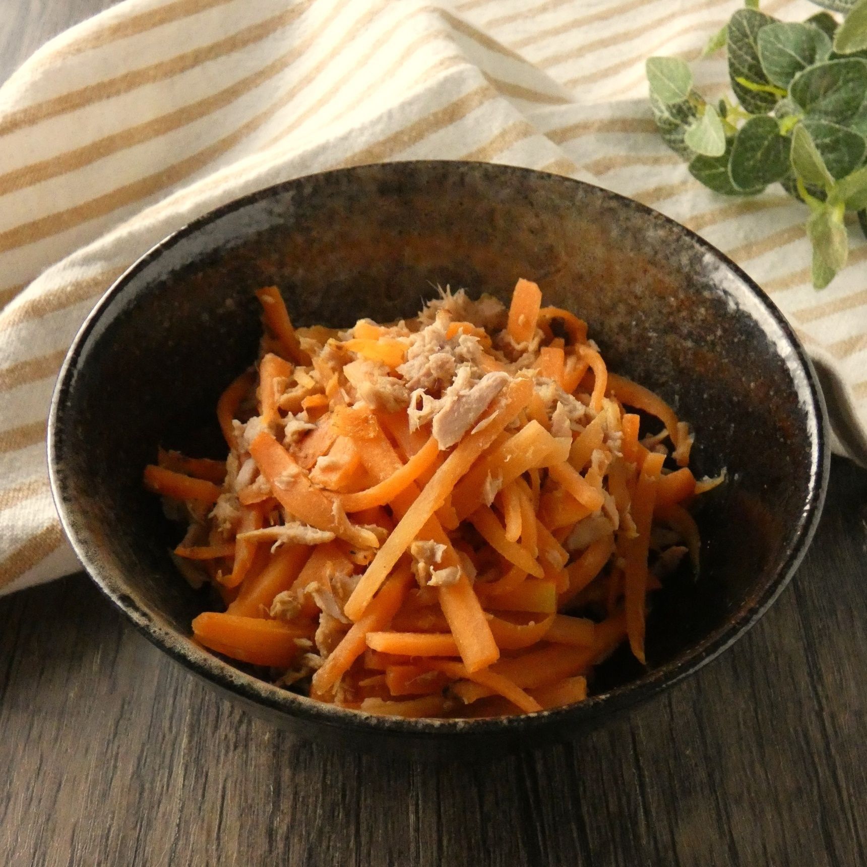 10分で完成！「にんじんとツナの中華風炒め」