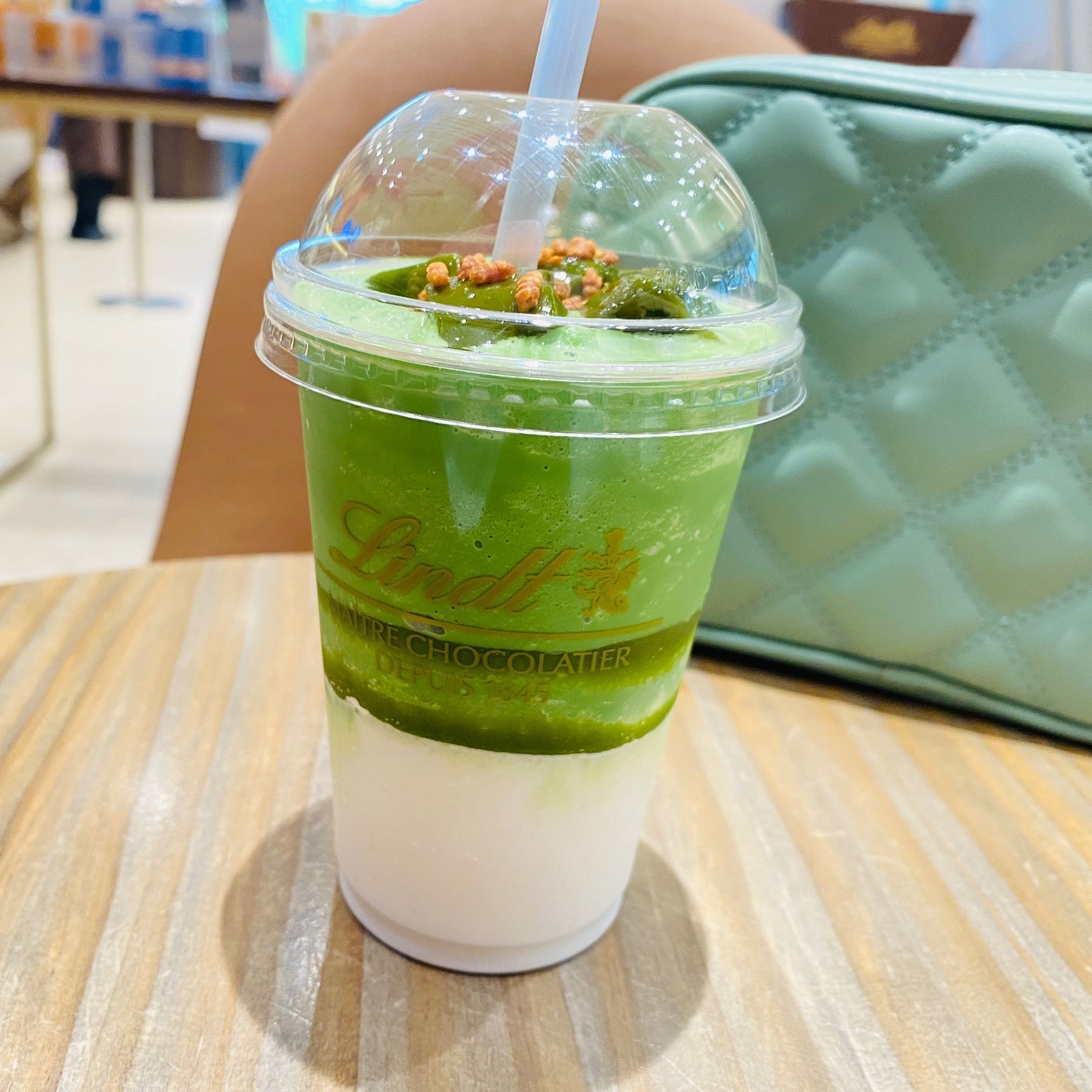 贅沢な抹茶を使った！後味さっぱりショコラドリンク