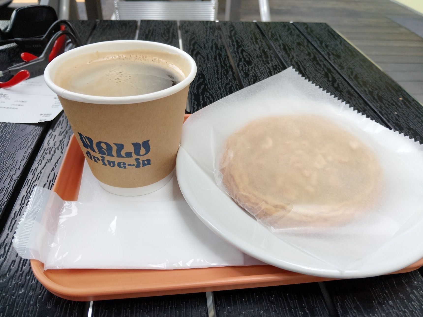 アメリカーノとピーナッツチャンク（cookie）