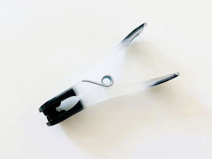 こりゃスゴイ!【セリア】人にも服にもやさしさ全開の洗濯ばさみ、使ってみました♪