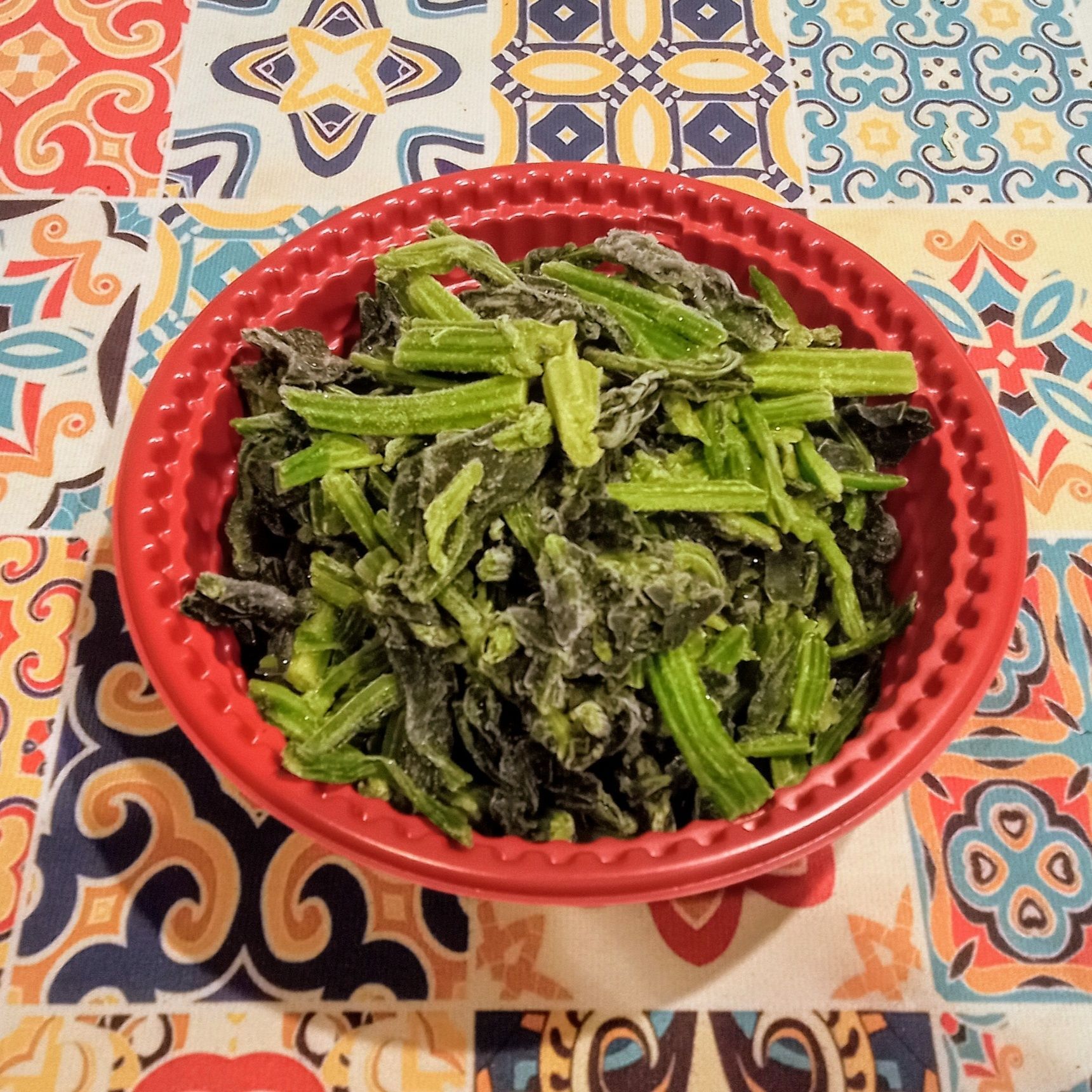 冷凍ほうれん草をてんこ盛り