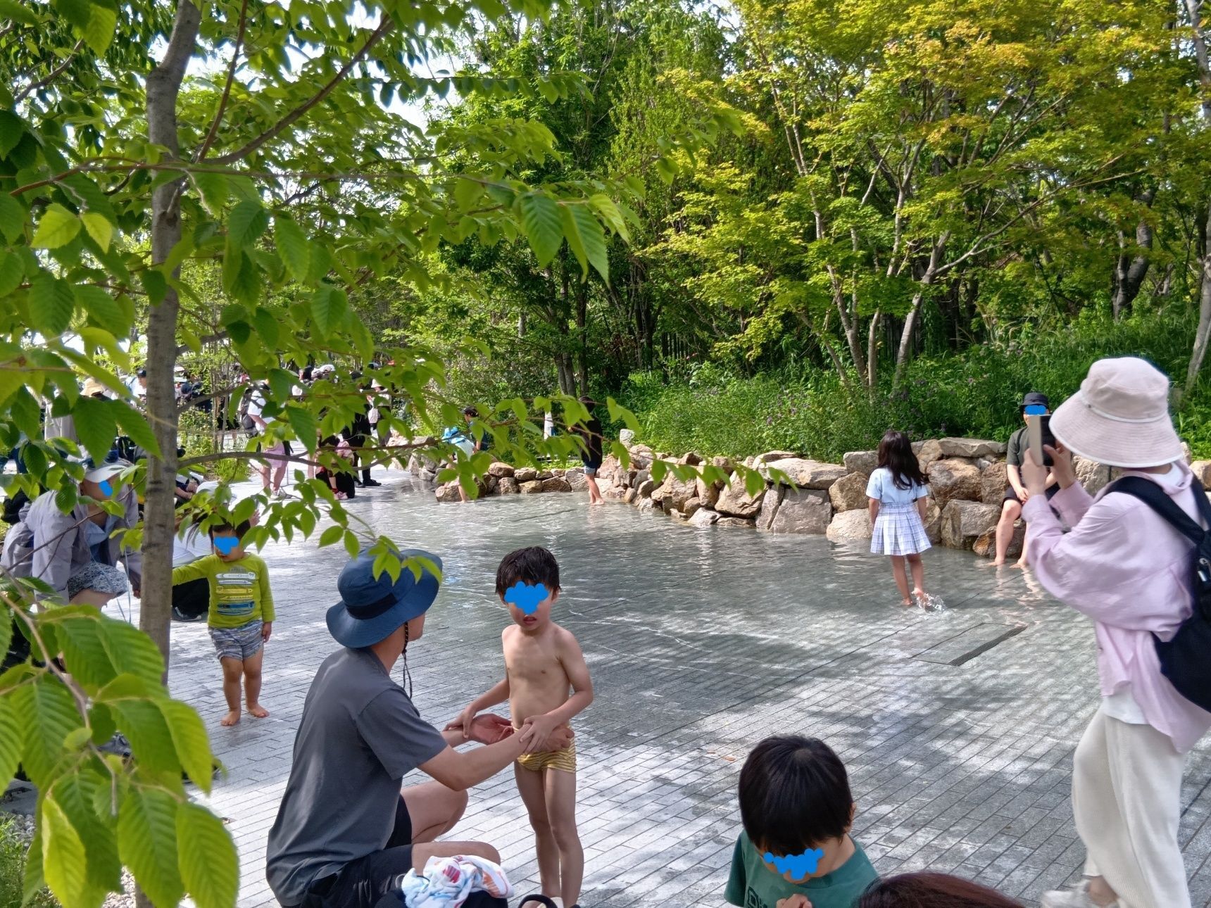 お子様が楽しめる工夫がされている場所も点在しています！