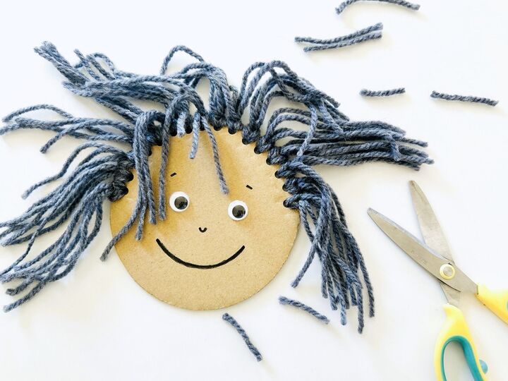 【簡単工作】切ったり結んだりが楽しい「美容室ボード」は最高傑作!子どもはもちろん、大人もしっかりハマりますヨ♪