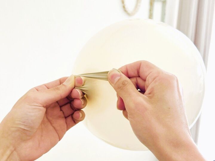 えっ、ハンガーで!?風船100個も余裕の「どんどん結べる感動ワザ」!指も痛くならないヨ♡