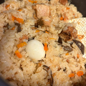 セブンの豚角煮で〈中華おこわ〉が簡単に炊けました！