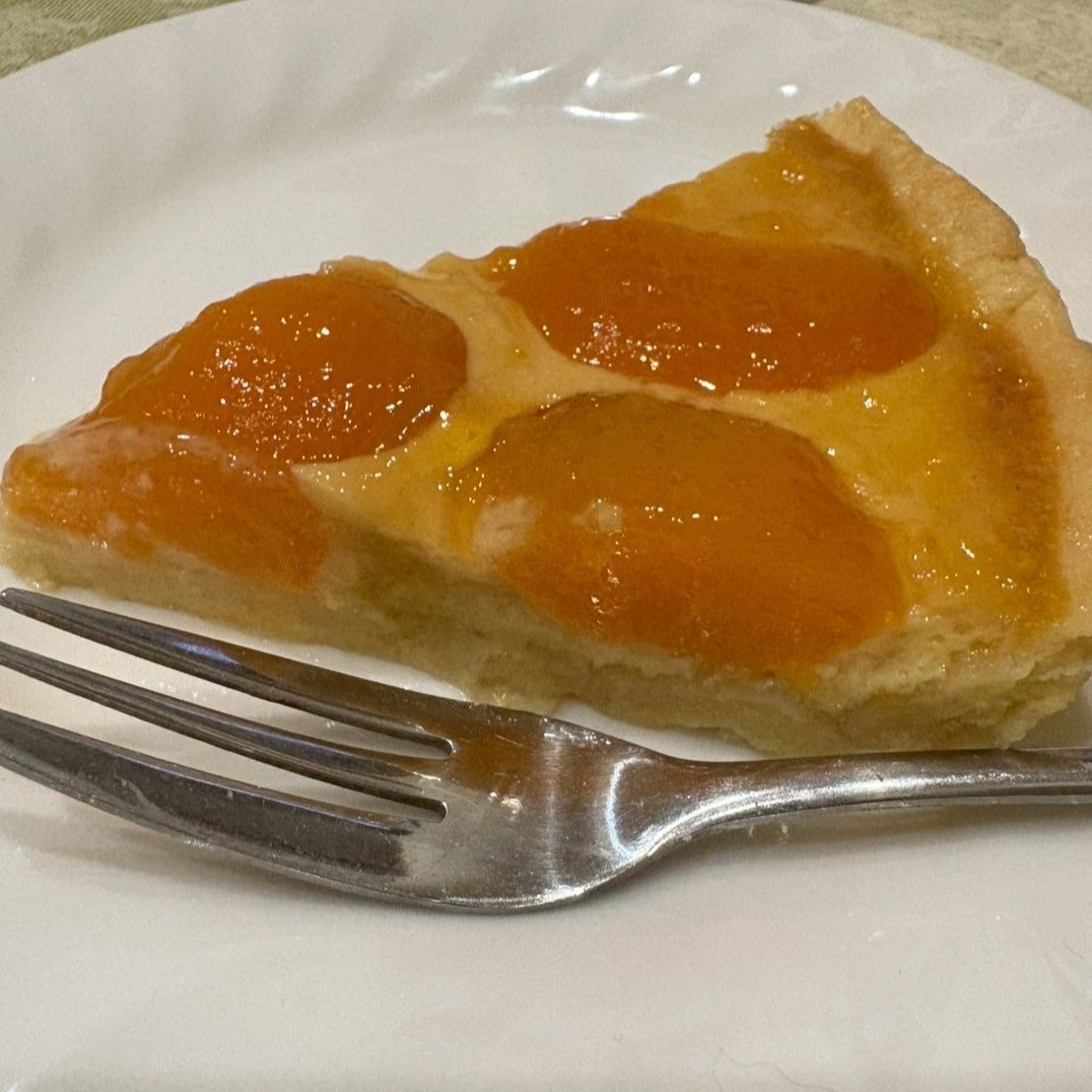 すごく美味しくて、食後なのにひとり2切れ食べてしまいました