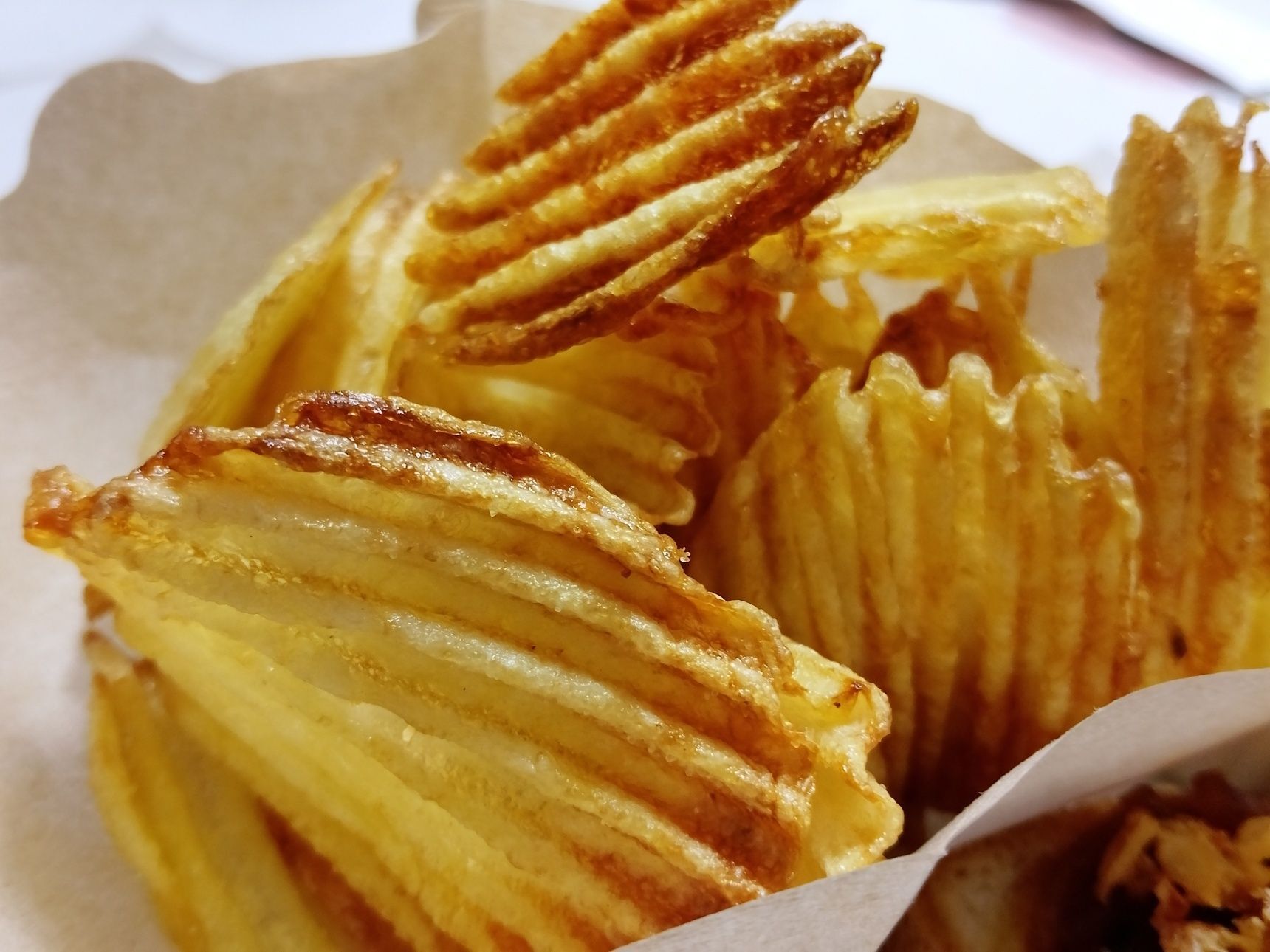 男爵のウエイビーchips（塩ぱらり）