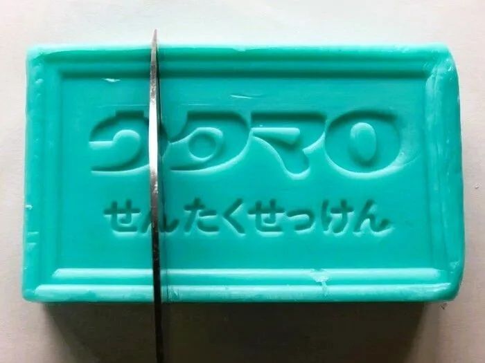 汚れ落としがラクになる！100均で作れる『ウタマロスティック』が超便利♡