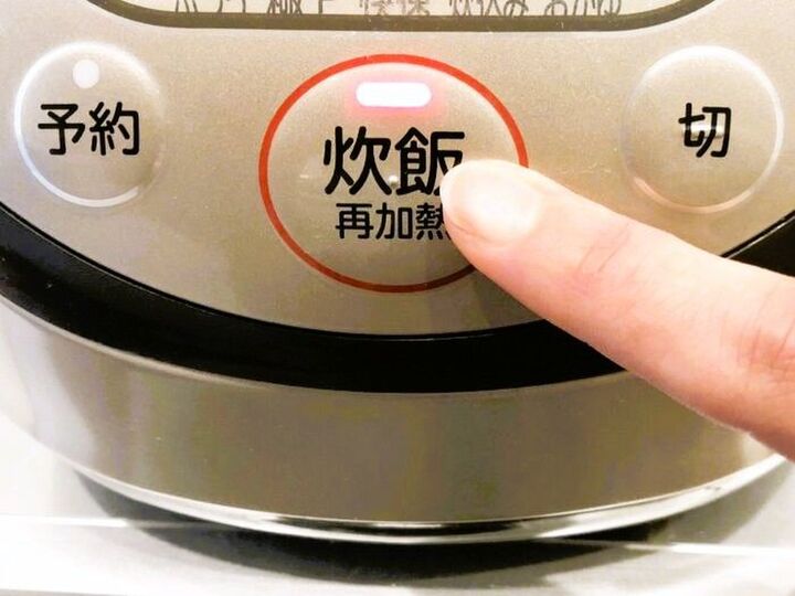 炊いたごはんが固くても大丈夫!ふっくらおいしく復活させる簡単裏ワザがあるんです♪