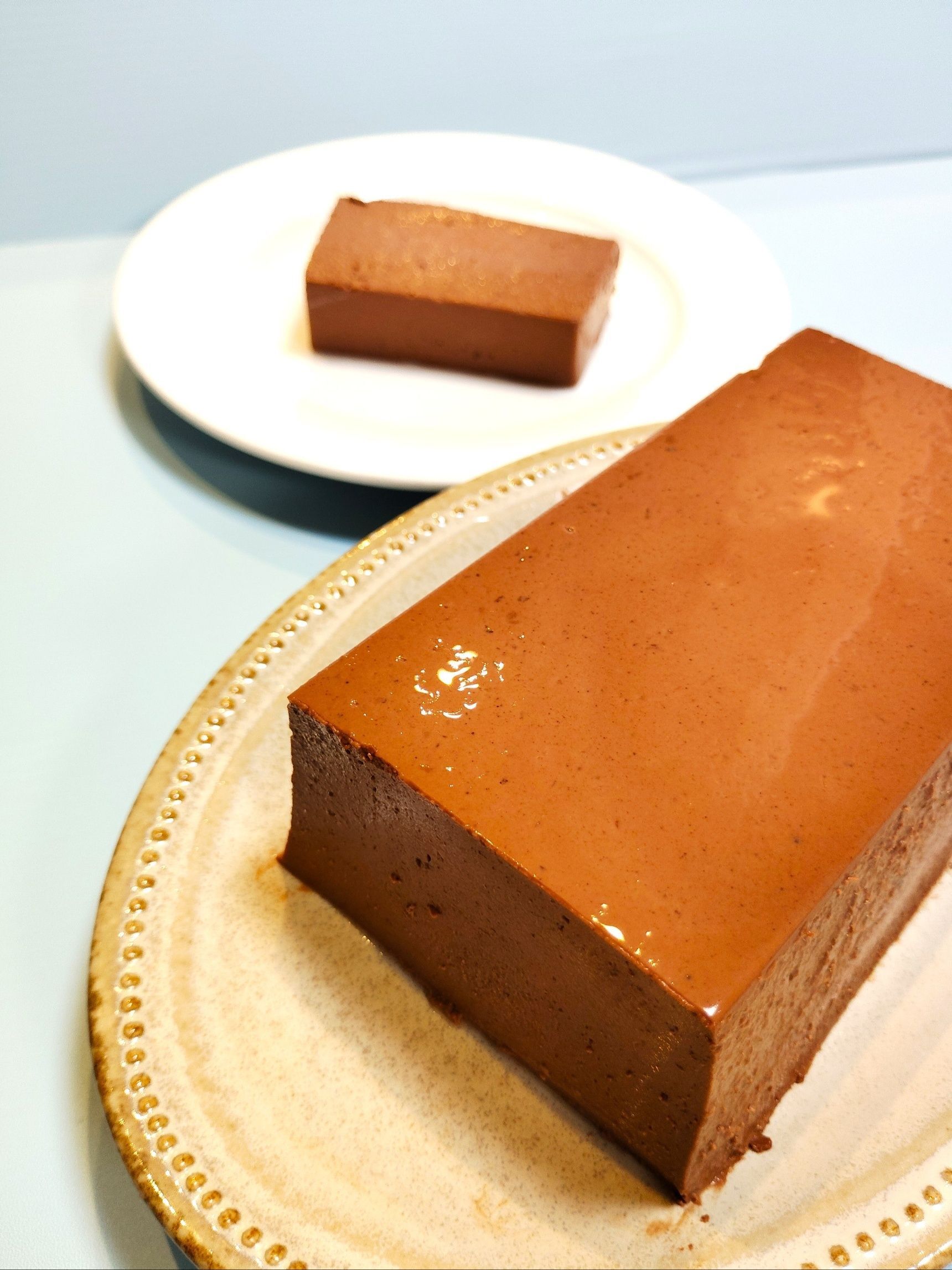 型に注いで冷やす