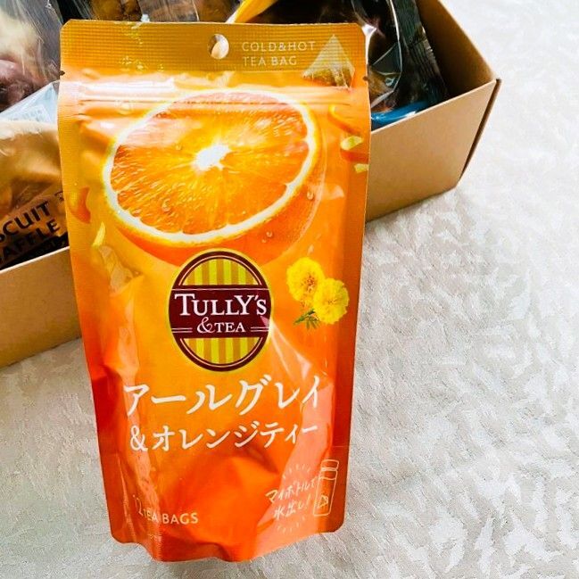 暑い日に嬉しい！冷んやり〜マイボトルに入れてオレンジ香る水出しティー