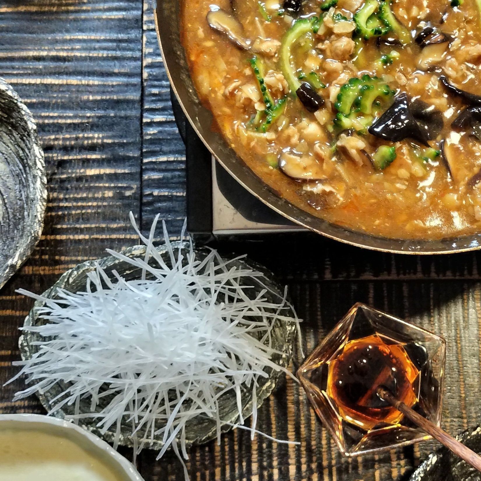 熱々、麻婆を食卓へ〜