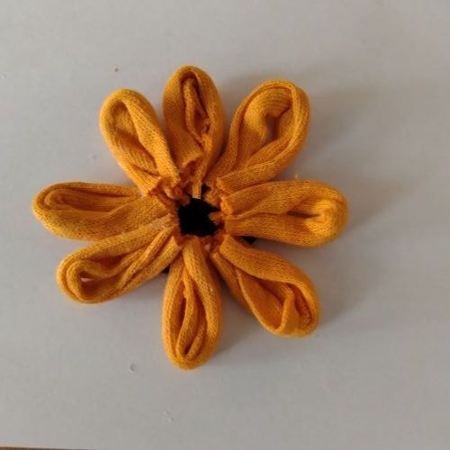 黄色の花びら部分