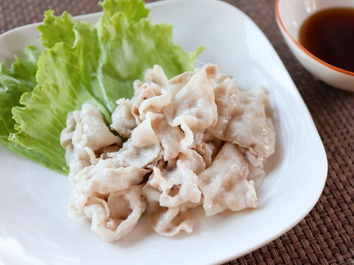 豚肉をゆでても固くならない方法。「冷しゃぶ」がしっとりやわらか~に仕上がりますよ♡