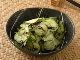 材料4つ！「キュウリの塩昆布ナムル」