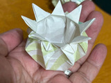 折り紙で「お花の入れ物」挑戦してみました！