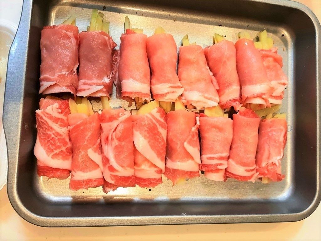 巻く