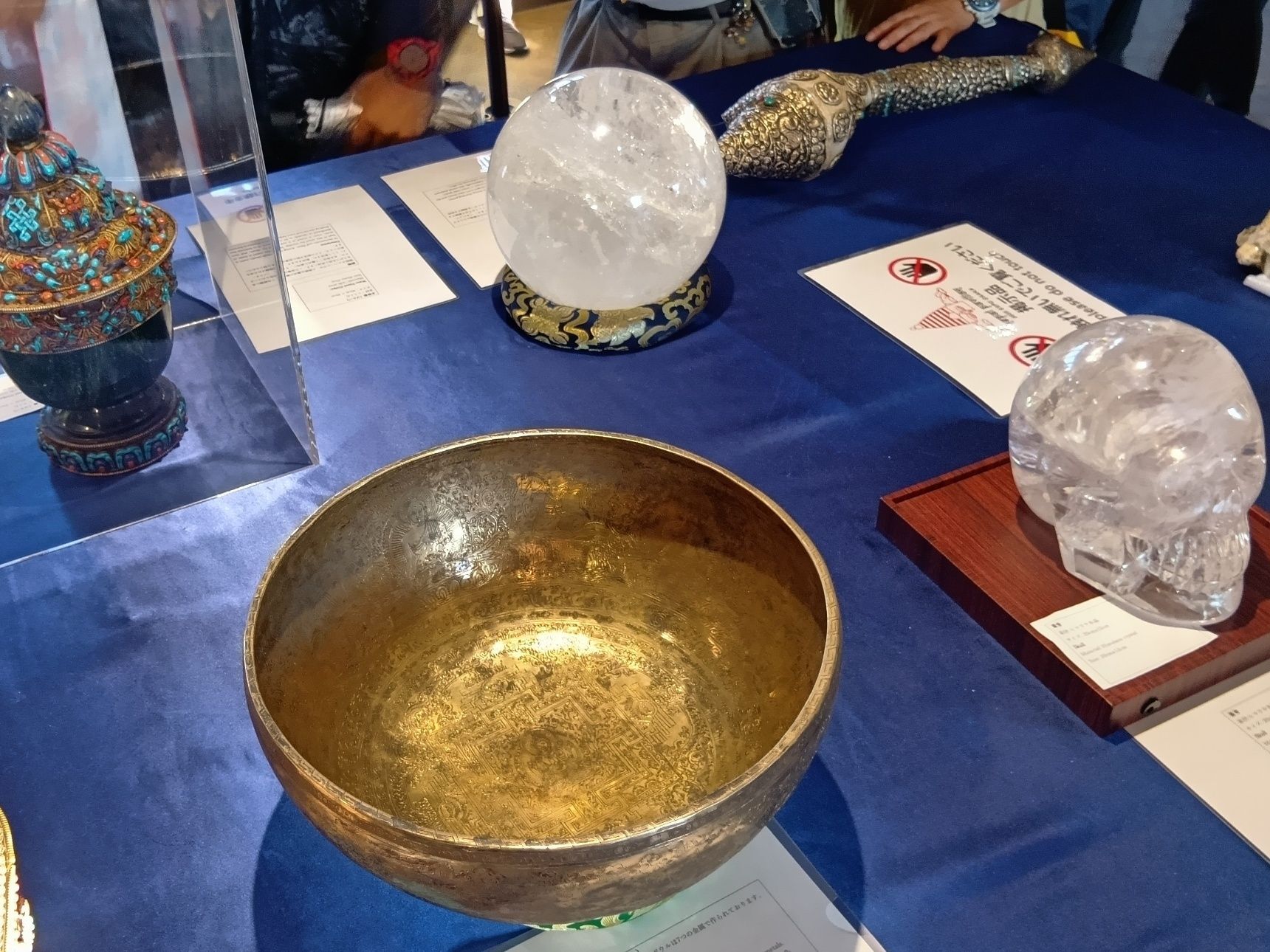 2階にはヒンズー教や仏教に関する展示が約50点並んでいるそうですよ！