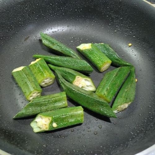オクラ