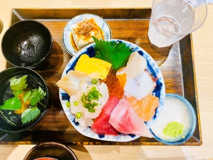 いわきで一押しの海鮮丼はここ！