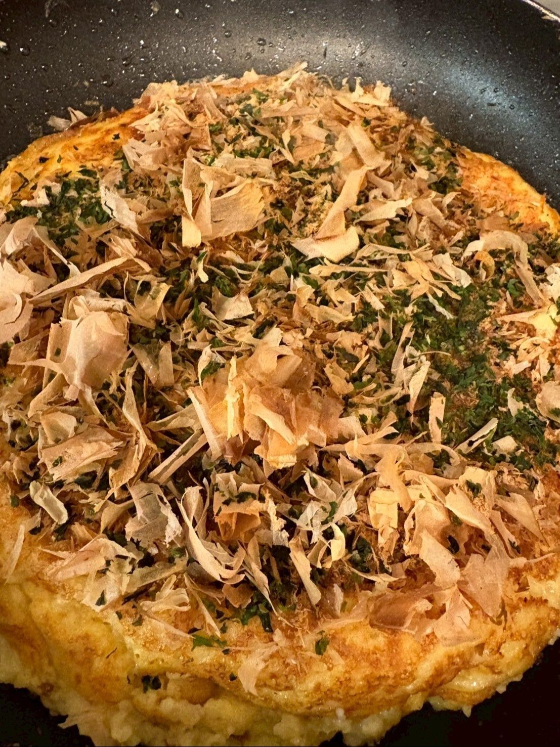 カツ節と青のりを乗せて完成です！