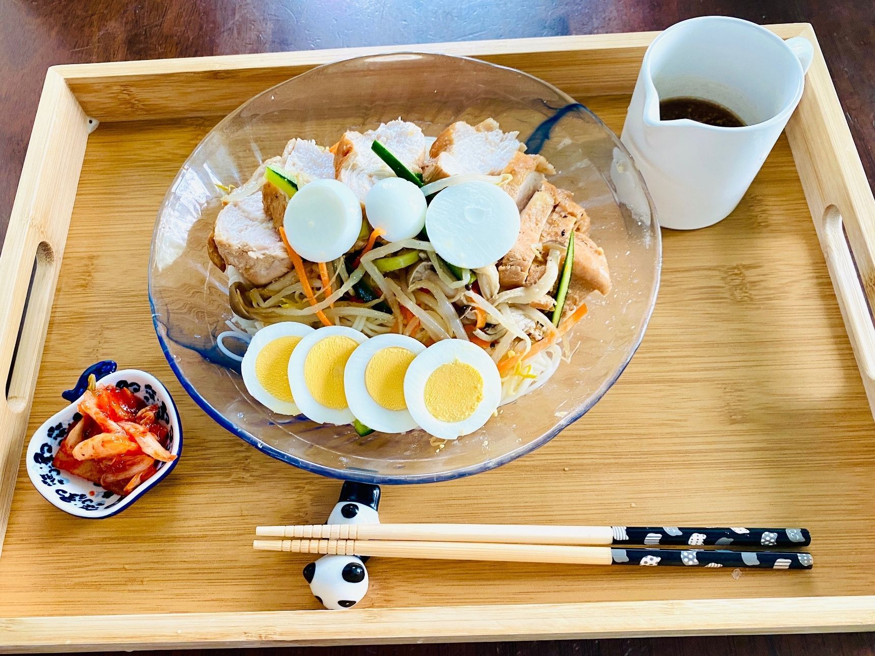 ナムルもたっぷり！チキンステーキのせ！食べ盛りのお子様も大喜び！豪華盛り素麺
