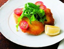【笠原将弘さん】1枚80円の鶏むねで作る「ミラノ風カツレツ」を美味しくする裏ワザとは？大さじ2杯入れるだけ！