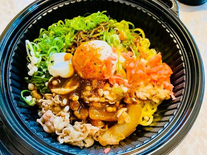 吉野家初の麺メニューで二度楽しむ！