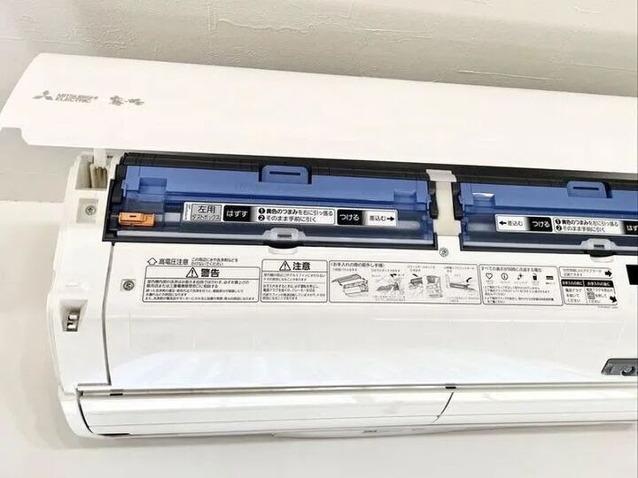 エアコン掃除したのに「酸っぱいニオイ」が!?→ボタンをピッと押すだけで一発解消!【裏ワザ】