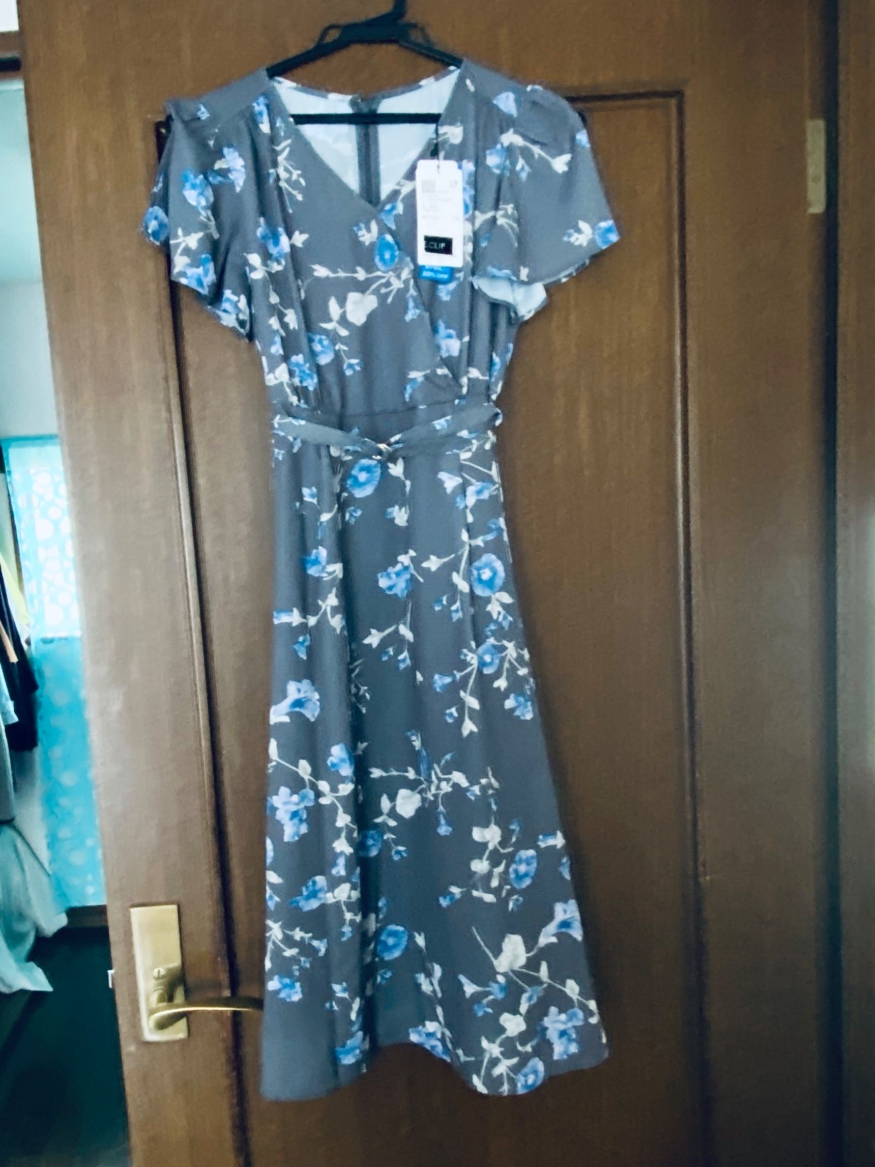 まだまだ着れる夏ワンピ！2枚で1着の価格