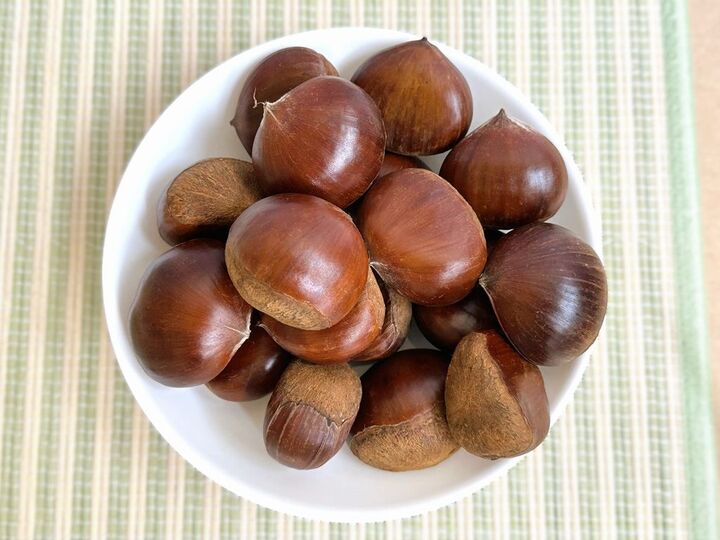 栗の皮むき、めんどうじゃない?→鬼皮も渋皮もスルッとむける裏ワザがすごかった♪