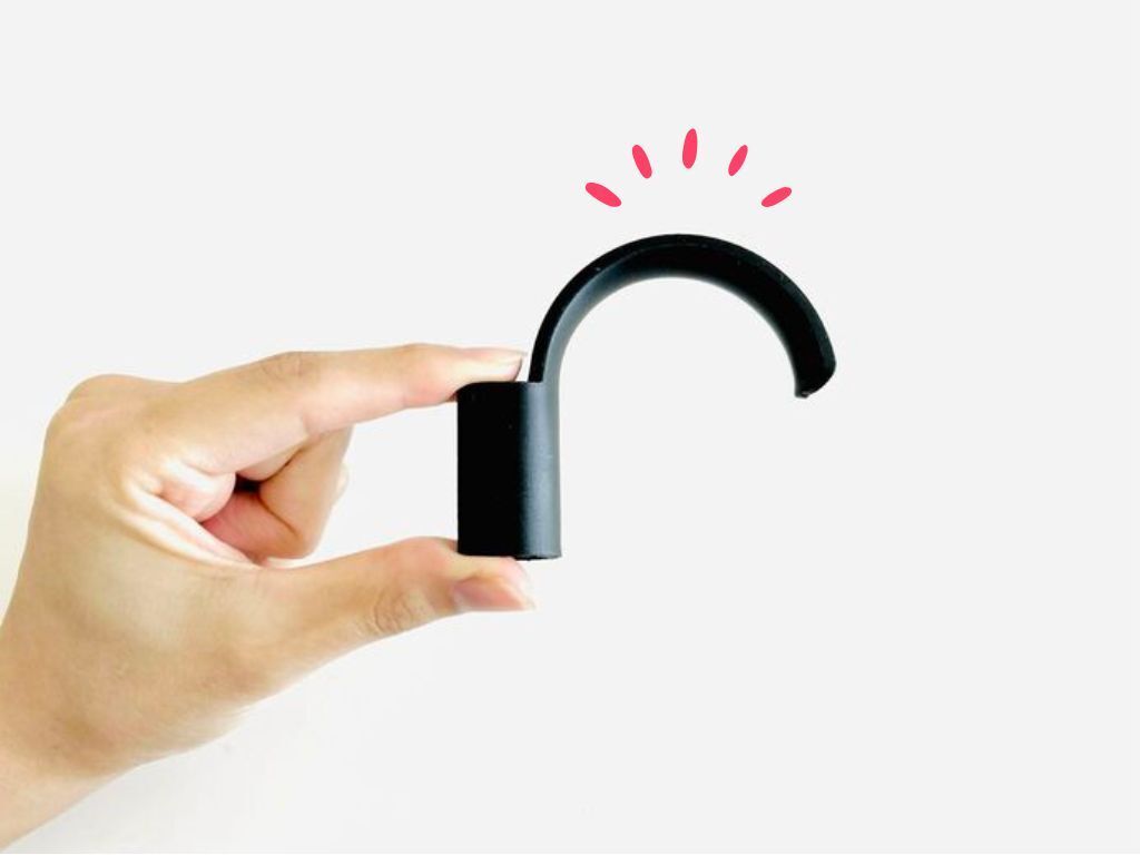 100均で1000円使う人が「絶対買ってほしい〈傘専用アイテム〉」3つ！雨の日がめちゃ快適になりますよ♪