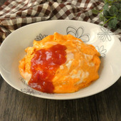 ケチャップなしでオムライス！？パスタソースを使うと簡単時短でつくれる！