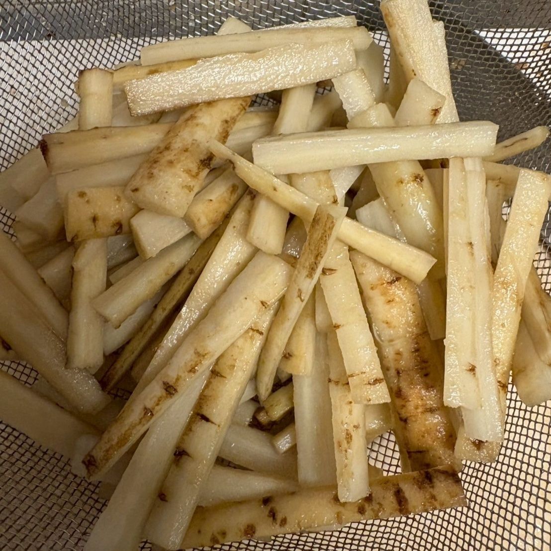 ザルに上げるとこんな感じ！