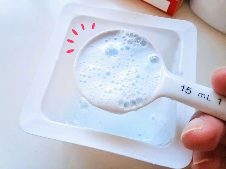 お風呂の湯垢汚れがみるみる落ちる!「魔法液」を作ってみた。家にあるモノで簡単に作れますよ!